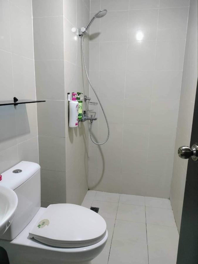 Cubao Manhattanheights Unit 7Ef Tower B, 1Br マニラ市 エクステリア 写真