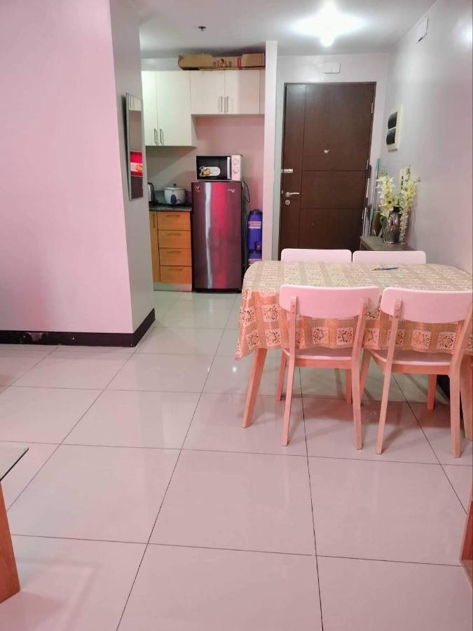 Cubao Manhattanheights Unit 7Ef Tower B, 1Br マニラ市 エクステリア 写真