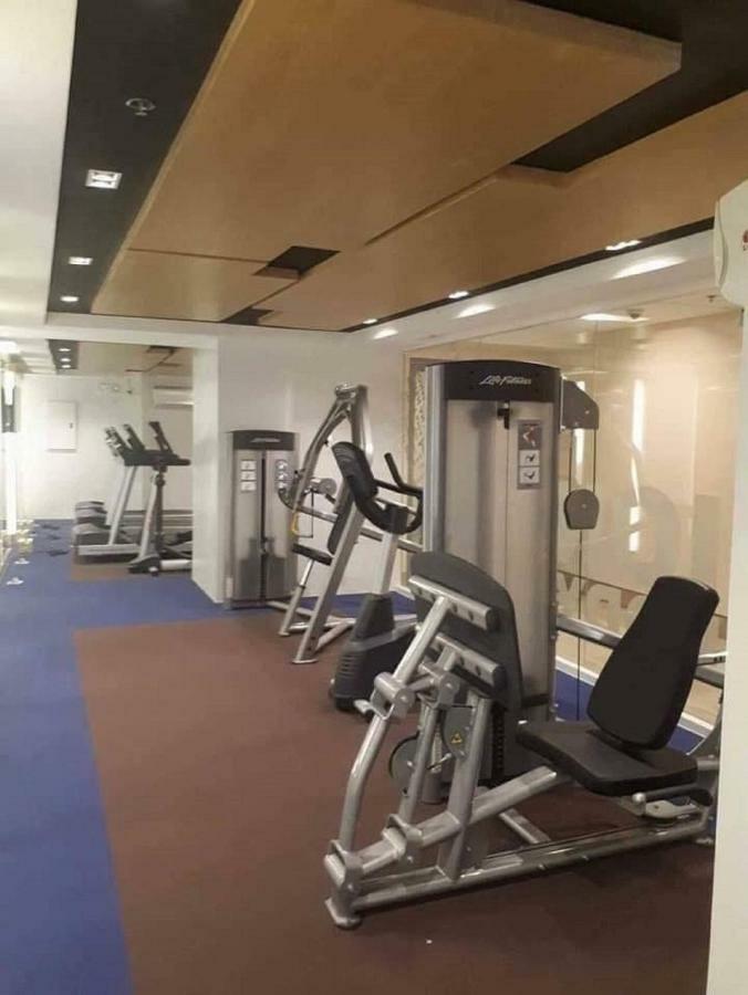 Cubao Manhattanheights Unit 7Ef Tower B, 1Br マニラ市 エクステリア 写真