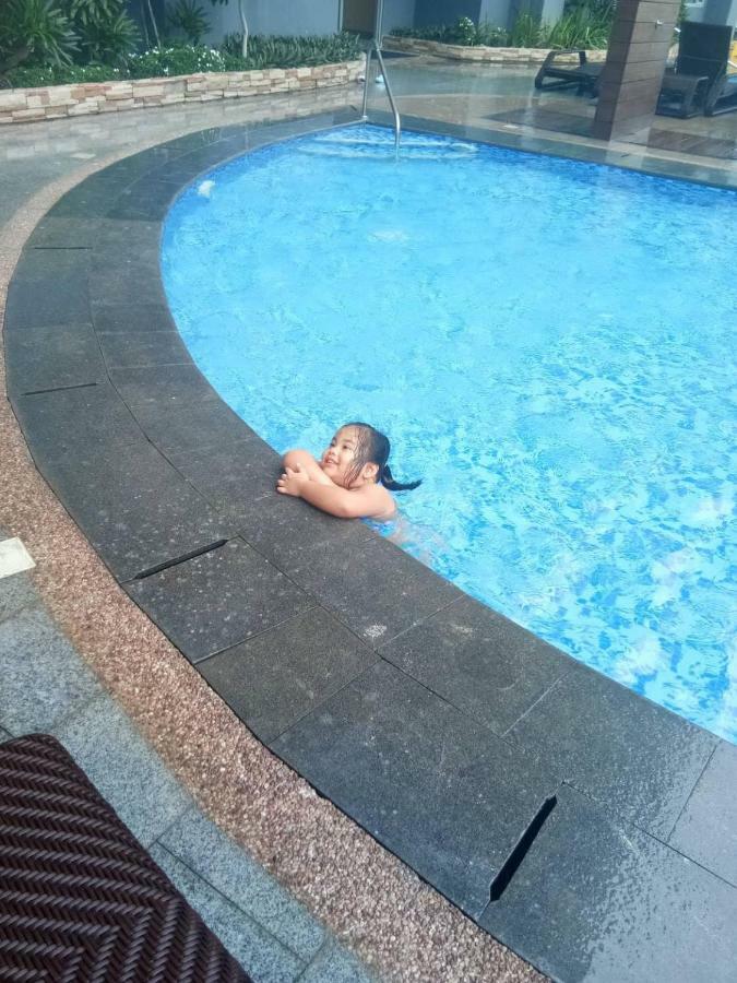 Cubao Manhattanheights Unit 7Ef Tower B, 1Br マニラ市 エクステリア 写真